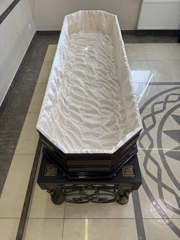 Гроб П10 цвет орех