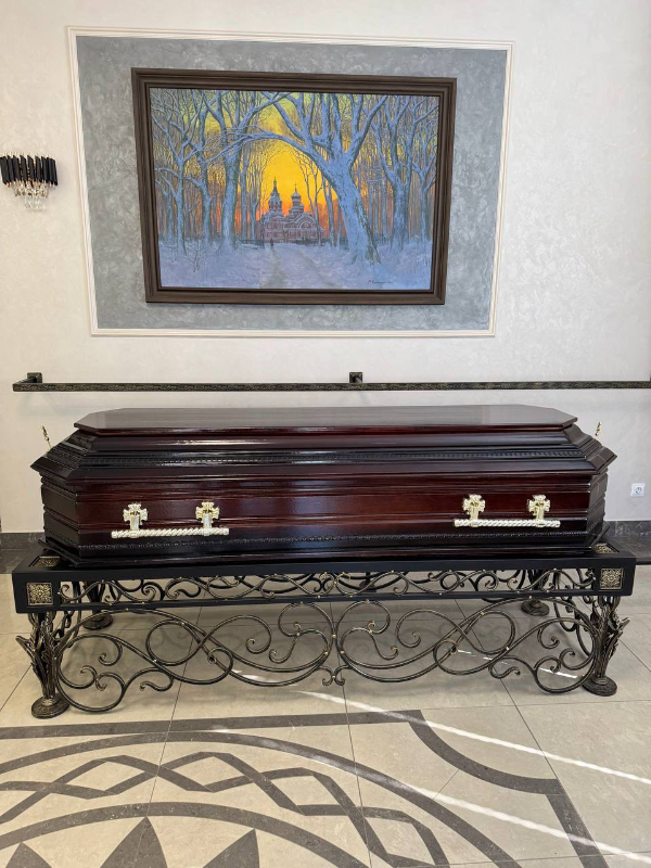 Гроб П10 цвет орех 3