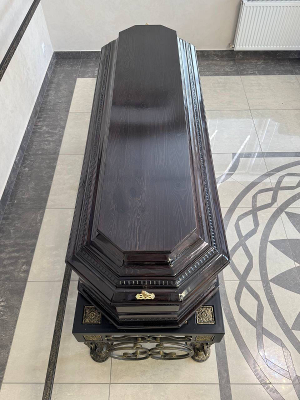 Гроб П11 восьмигранный цвет Венге 2